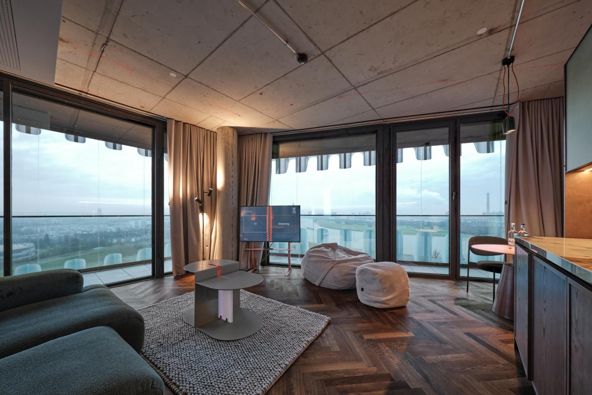 The Zipper Hotel Und Apartments Дюселдорф Екстериор снимка