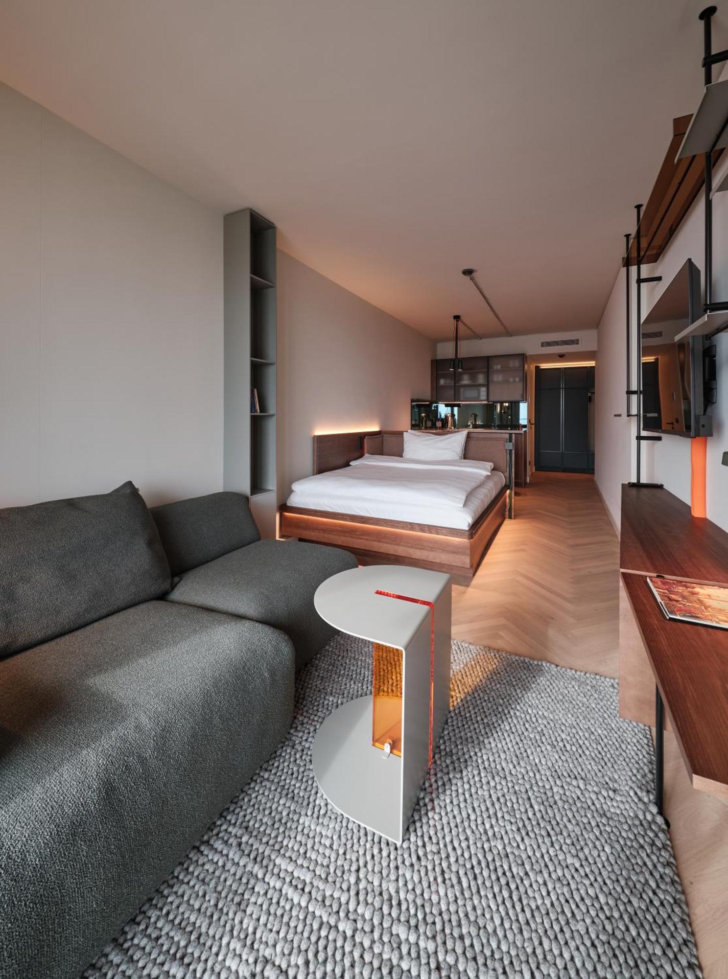 The Zipper Hotel Und Apartments Дюселдорф Екстериор снимка